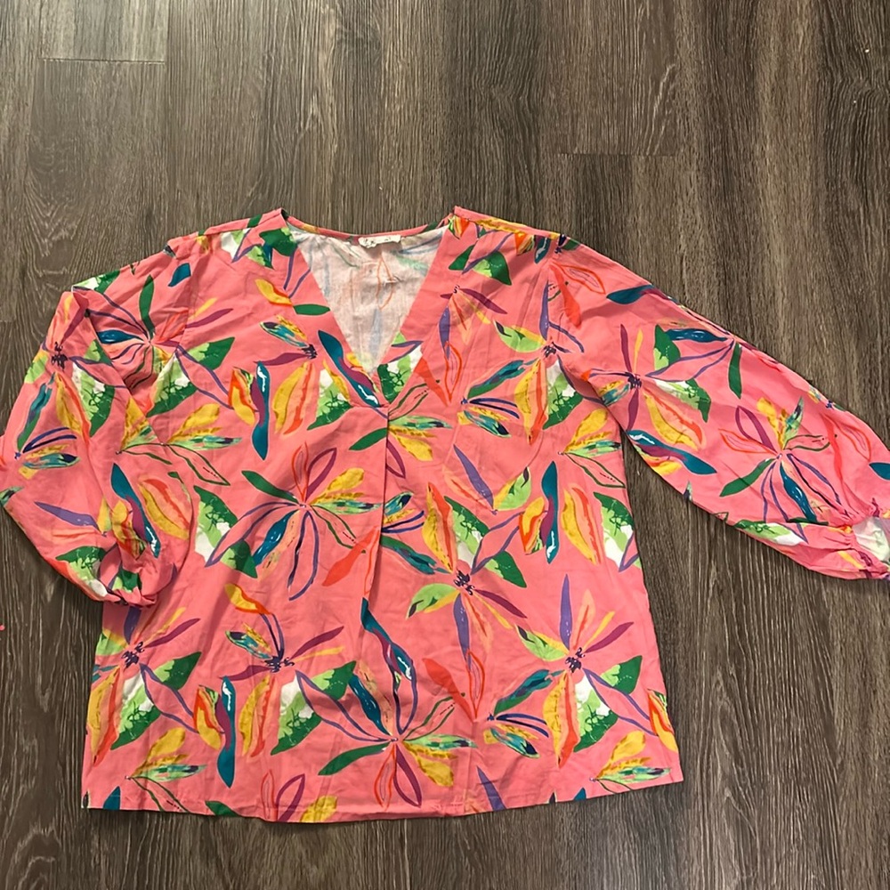 Beeson River medium tropical long sleeve top blouse pink floral colorful